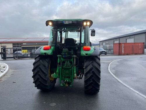 John Deere 5085M