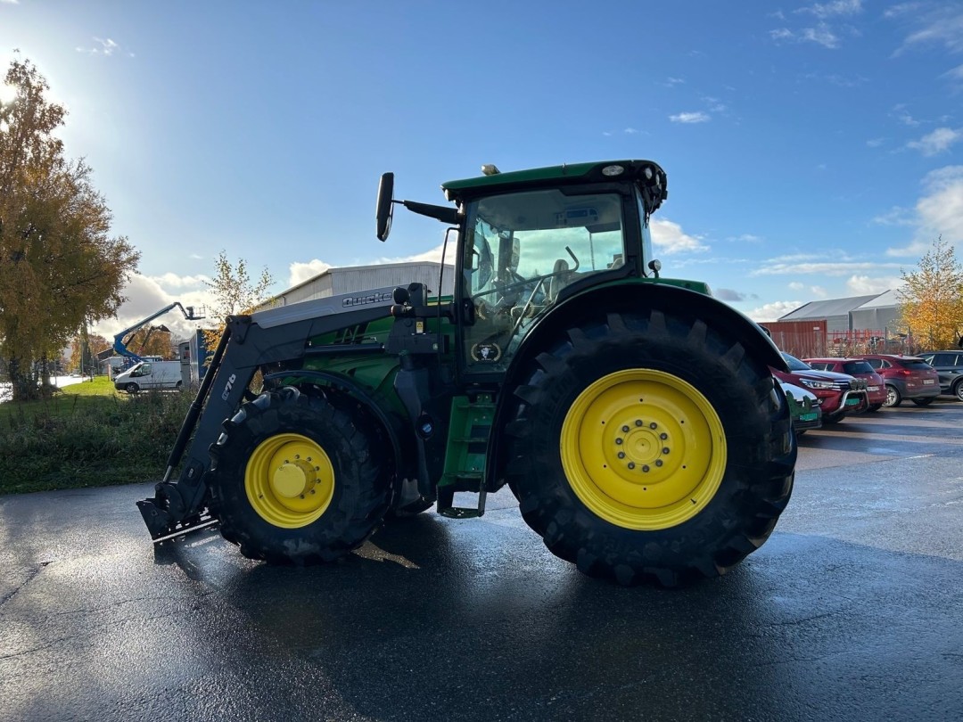 John Deere 6215R 50km/h Autopower avec chargeur, homologué UE