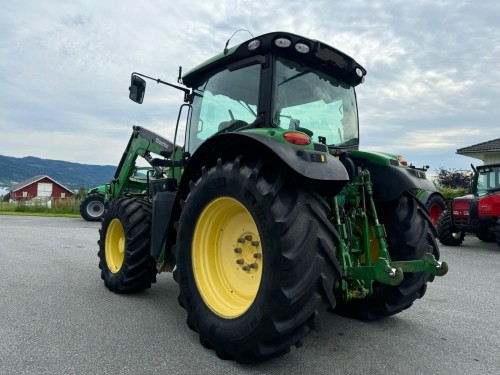 John Deere 6125R