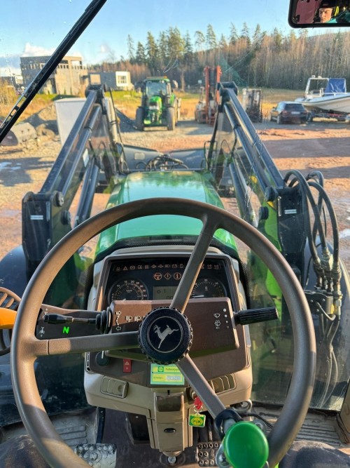 John Deere 6620