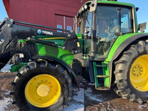 John Deere 6620