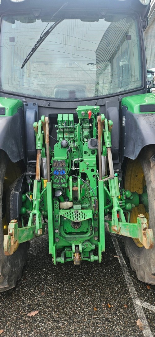 John Deere 6130R