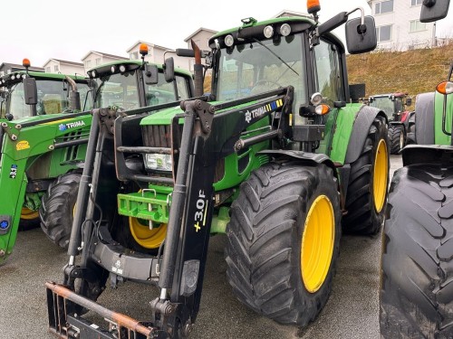 John Deere 6430