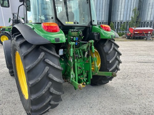 John Deere 5085M