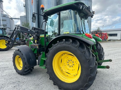 John Deere 5085M