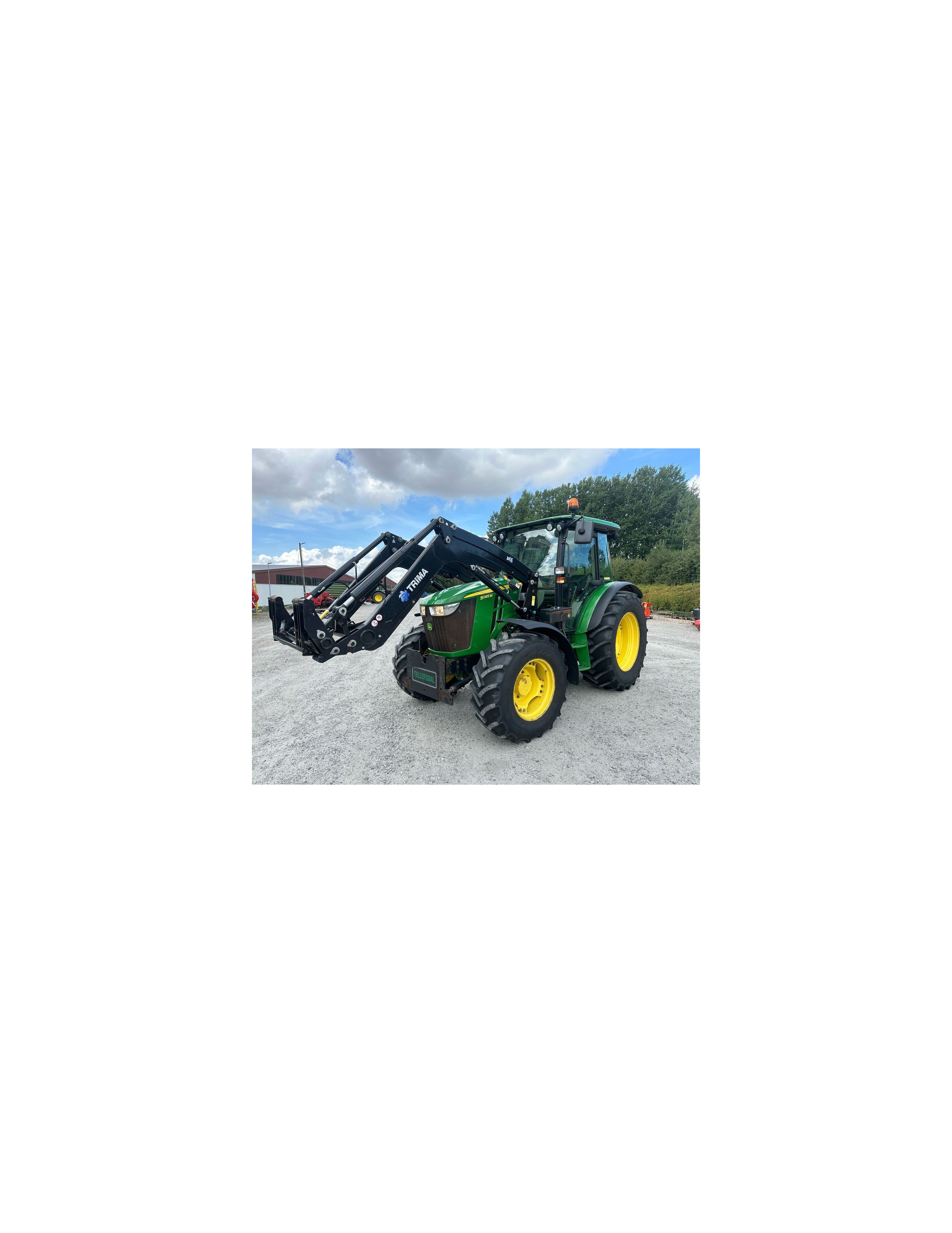 John Deere 5085M