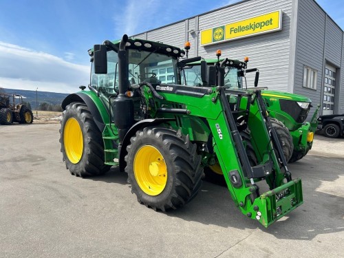 John Deere 6130R