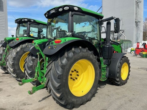 John Deere 6130R