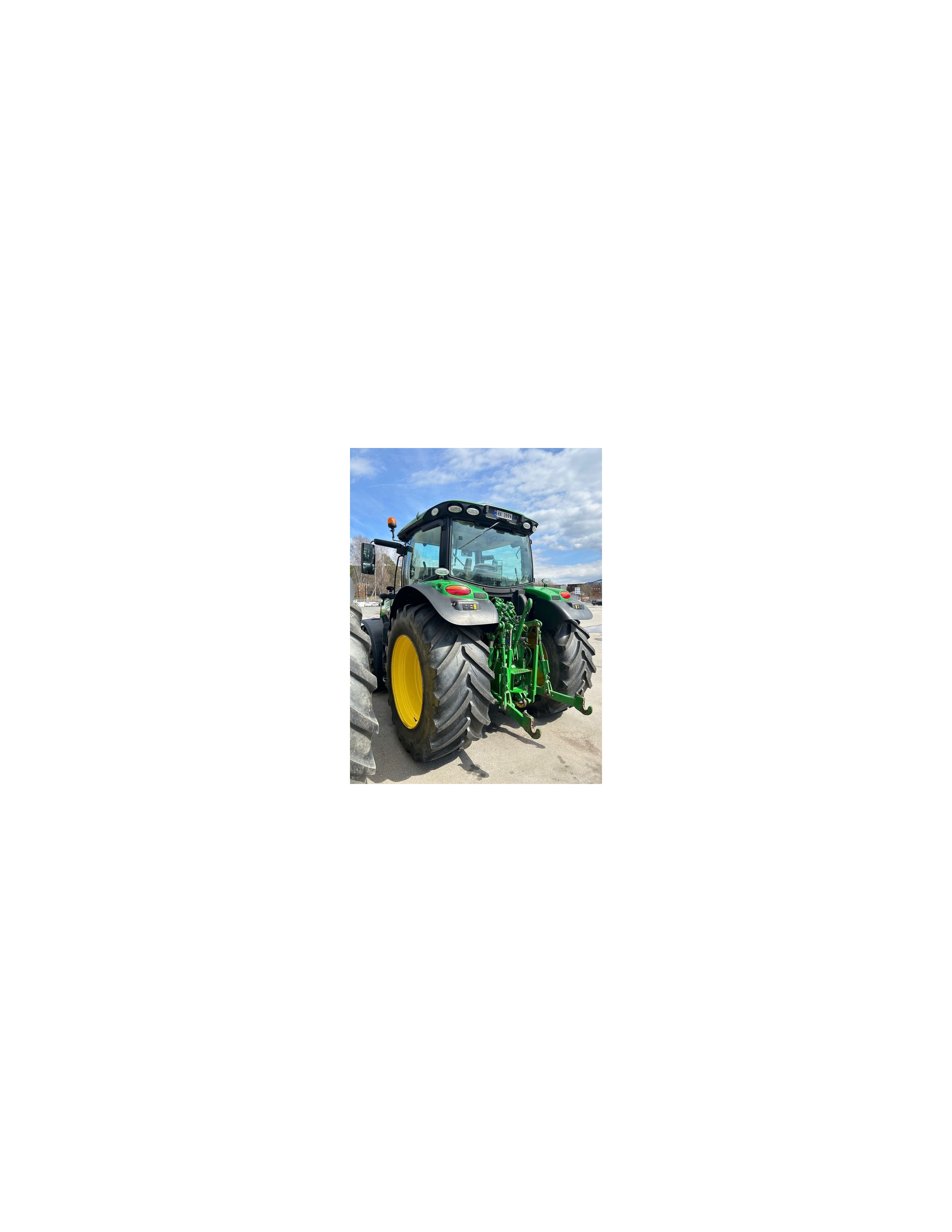 John Deere 6130R