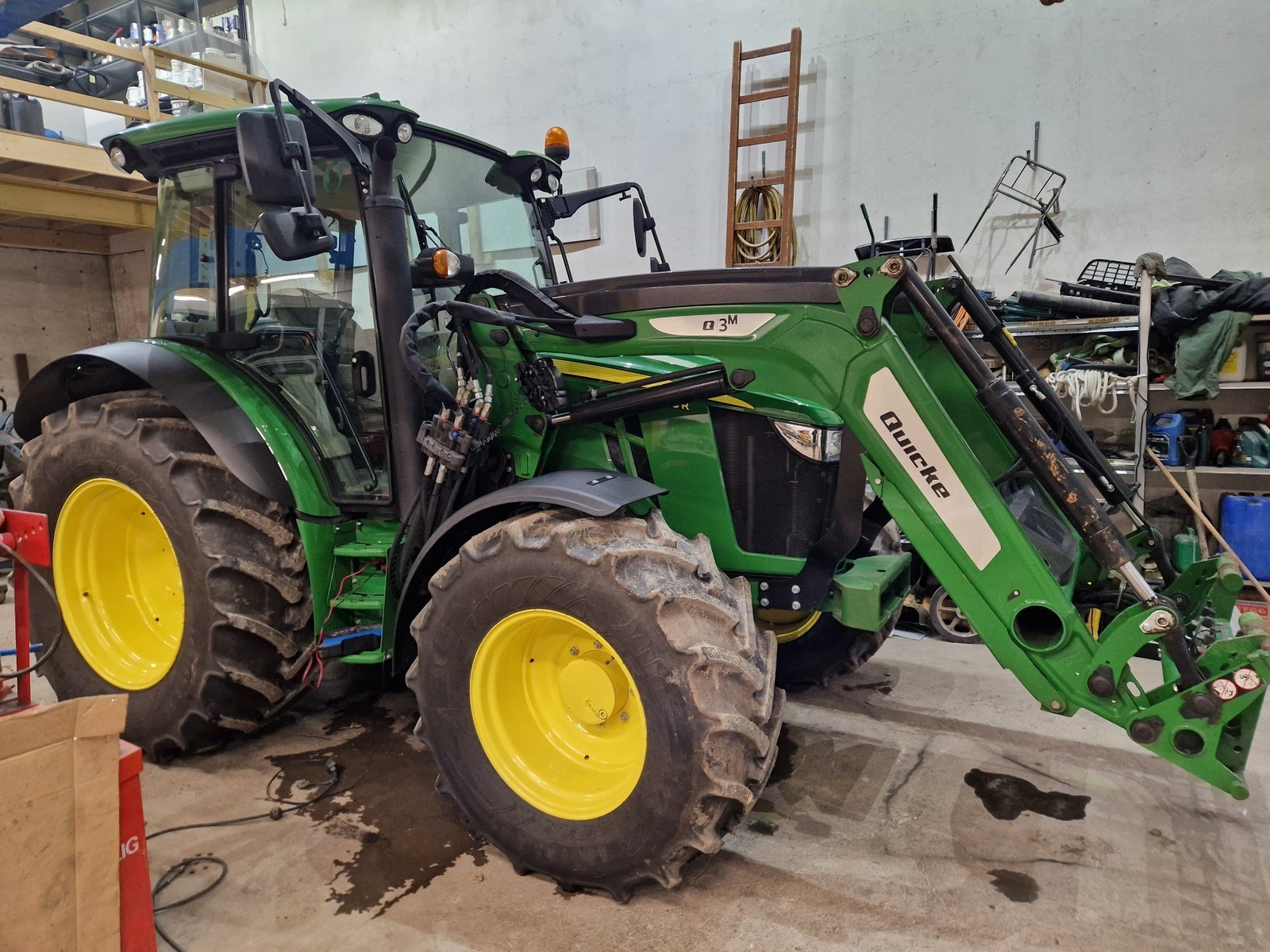 John Deere 5125r