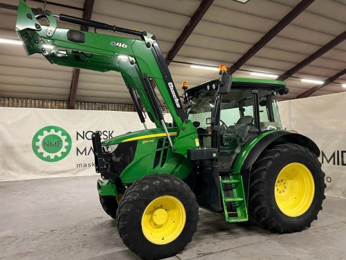 John Deere 6110 MC