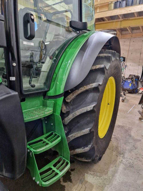 John Deere 5125r