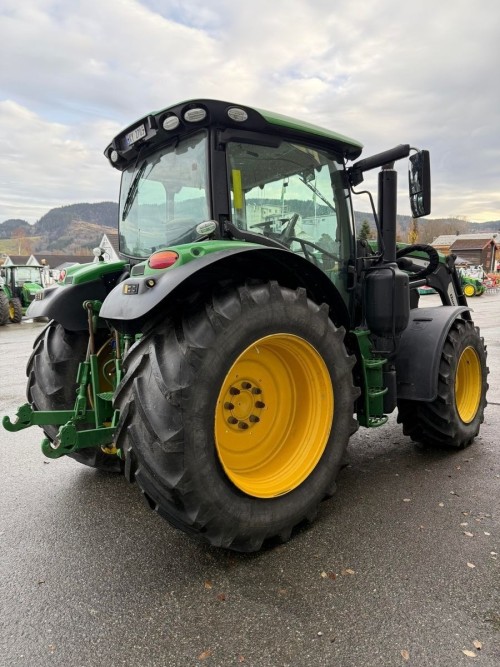 John Deere 6130R