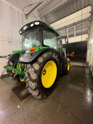 John Deere 6115R