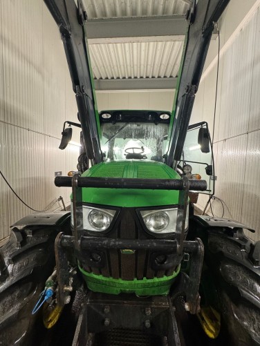 John Deere 6115R