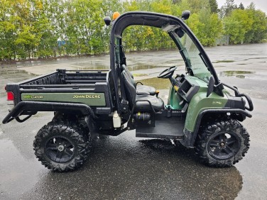 John Deere GATOR XUV 855D