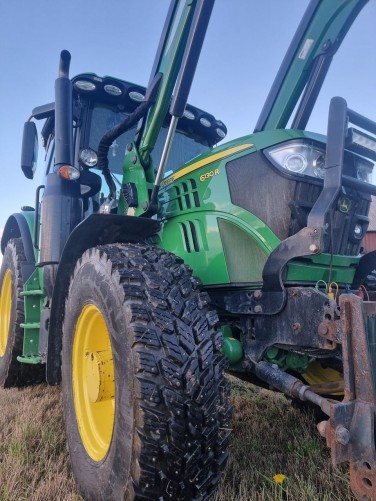 John Deere 6130R