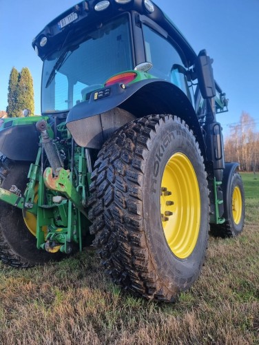 John Deere 6130R