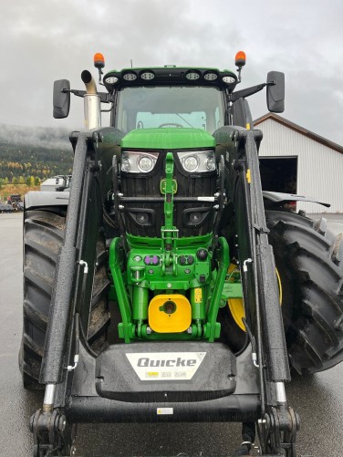 John Deere 6R250