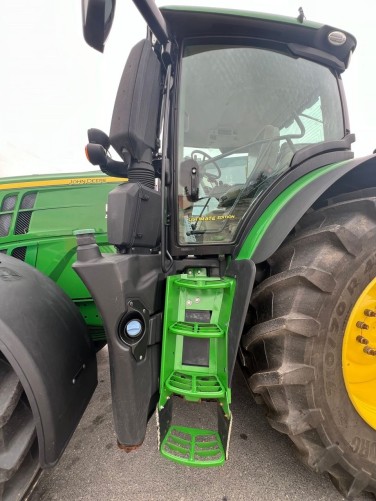 John Deere 6250R ULTIMATE EDITION