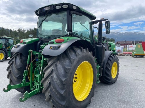 John Deere 6155R