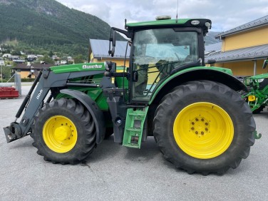 John Deere 6155R