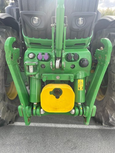 John Deere 6250R