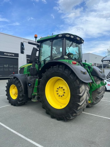 John Deere 6250R