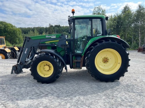 John Deere 6430