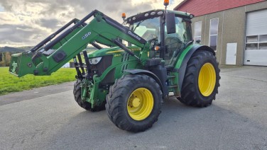 John Deere 6130R