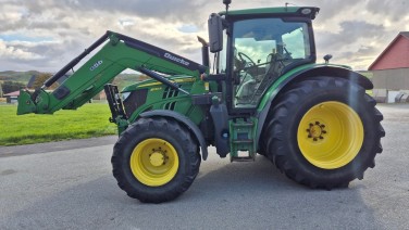 John Deere 6130R