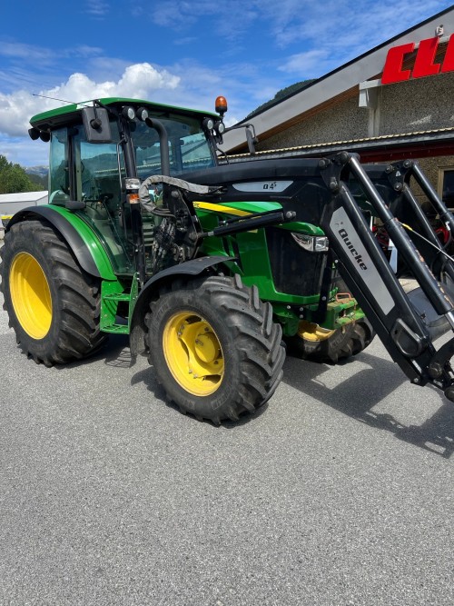 John Deere 5085M