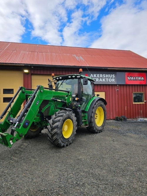 John Deere 6125R