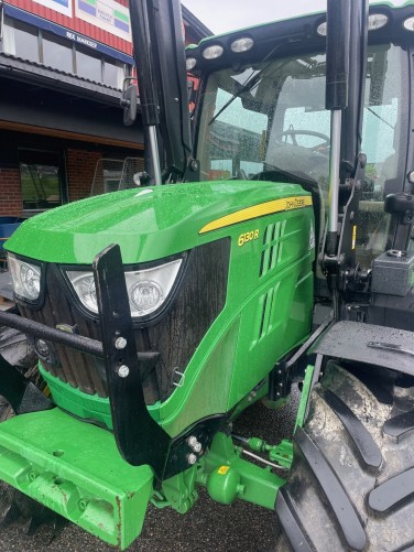 John Deere 6130R