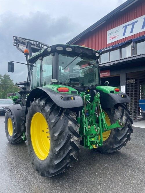 John Deere 6130R