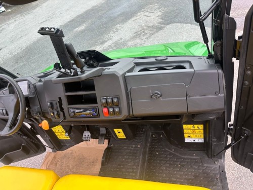 John Deere XUV865M