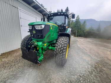 John Deere 6155R