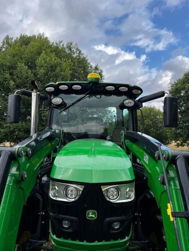 John Deere 6130R