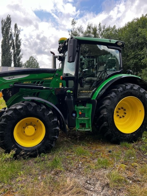 John Deere 6130R