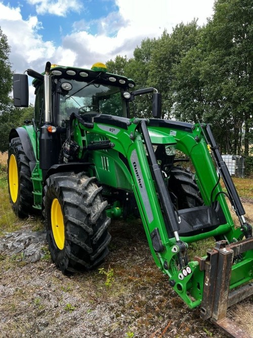 John Deere 6130R