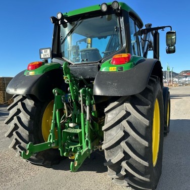 John Deere 6120M