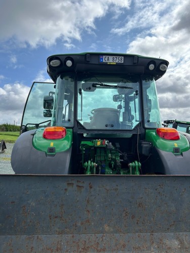 John Deere 5125R