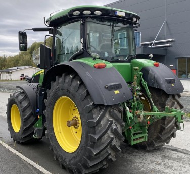 John Deere 7270R