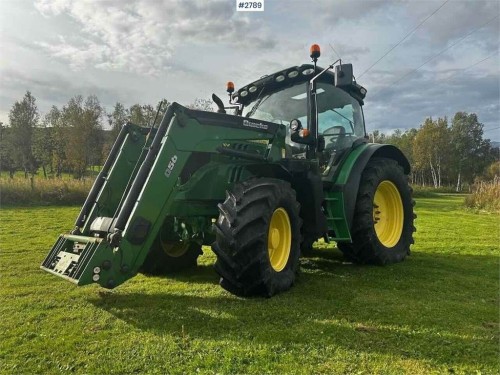 John Deere 6130R