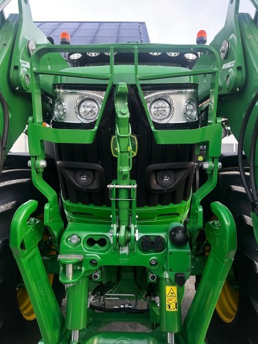 John Deere 6R 185