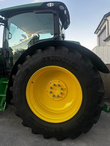 John Deere 6R 185