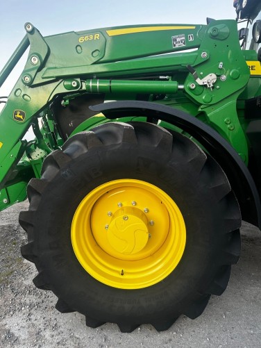 John Deere 6R 185