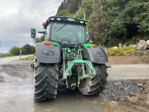 John Deere 6155R