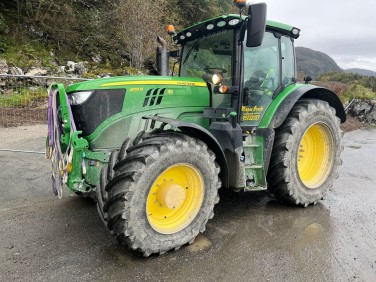 John Deere 6155R