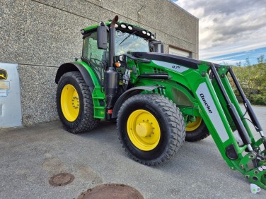 John Deere 6215R Premium